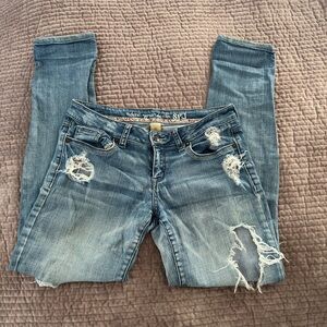 Sneak peek destroyed jeans junior size 9. Great con’d.